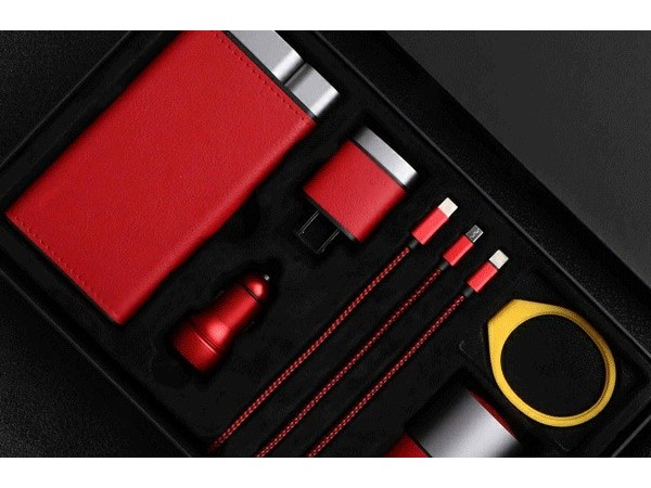 公司年會小禮品怎么選擇？數據線禮品可以了解下